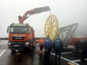 Nuevos avances en la reparación del telesilla de Canal Roya