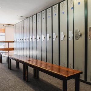 Guarda esquís en Astún